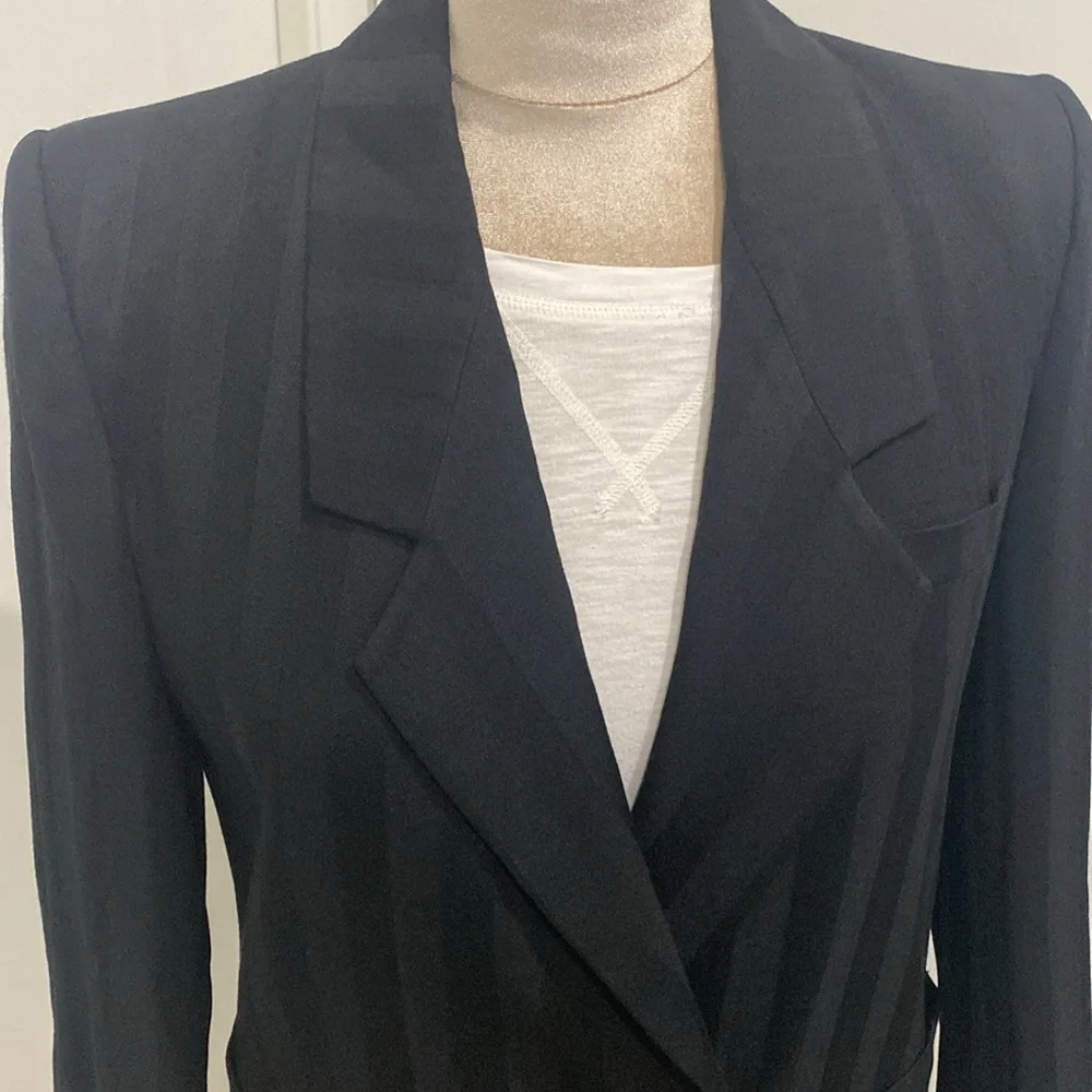 VINTAGE DIOR 💯% WORSTED WOOL BLACK BLAZER |Size 10